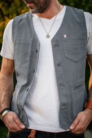 &SONS Classic White V-Neck T-Shirt Discount