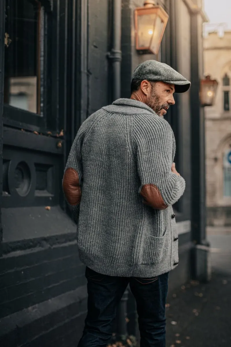 &SONS Pioneer British Wool Cardigan Grey Fashion