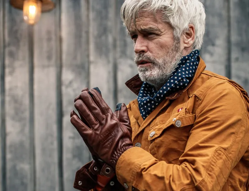 &SONS Adventure Gloves Oxblood Brown Store