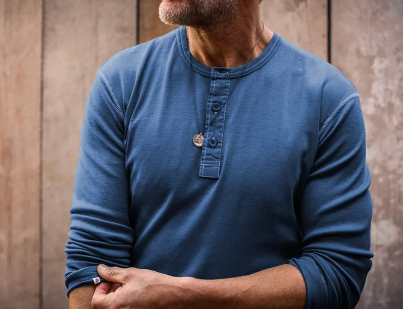 &SONS The New Elder Henley Shirt Indigo Best Sale